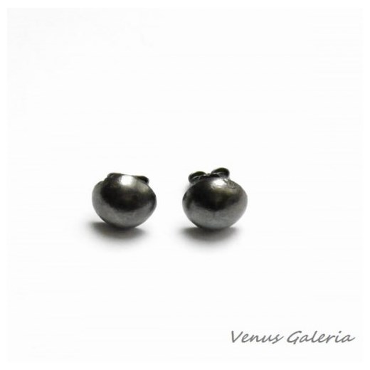 Czarne guziczki - kolczyki srebrne Venus Galeria Venus Galeria - Magiczny Ogród Biżuterii Srebrnej