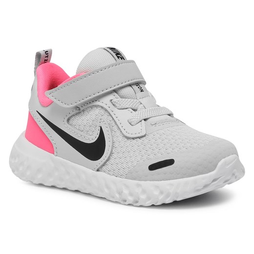 Buty sportowe dziecięce Nike wiosenne wiązane 