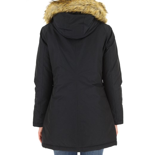 Kurtka damska Woolrich casualowa 