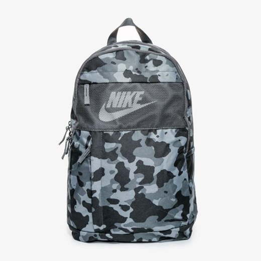 Plecak Nike wielokolorowy poliestrowy 