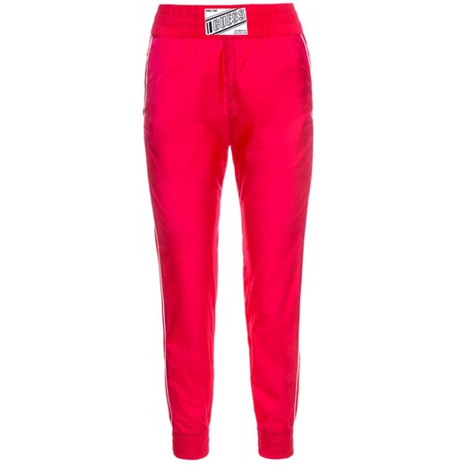 Guess Spodnie dresowe Euphemia W01B85 WCOD0 Różowy Regular Fit Guess S okazja MODIVO