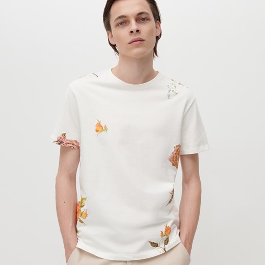 Reserved - T-shirt z nadrukiem w kwiaty - Kremowy Reserved S okazyjna cena Reserved