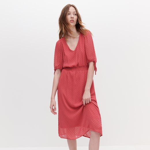 Reserved - Sukienka z tkaniny plumeti - Różowy Reserved 40 wyprzedaż Reserved
