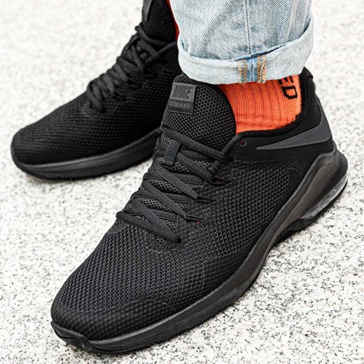 Buty sportowe męskie czarne Nike skórzane na jesień 