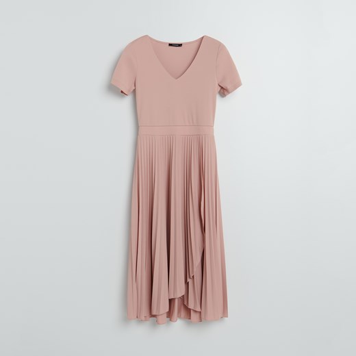 Reserved - Sukienka z plisowanym dołem - Różowy Reserved L Reserved promocja