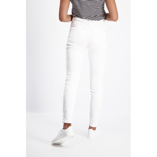 Białe jeansy damskie Lavard casual 