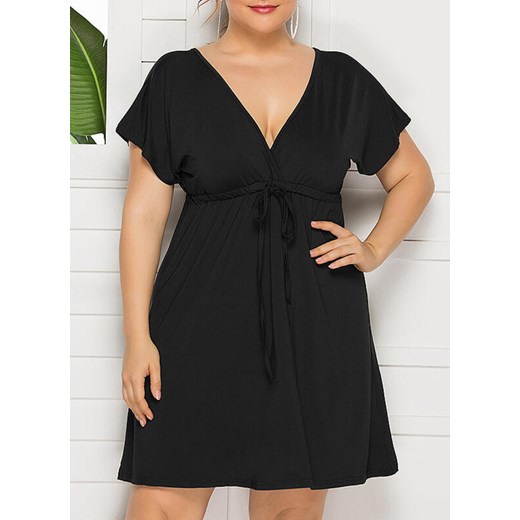 Sukienka czarna Sandbella z krótkimi rękawami mini 