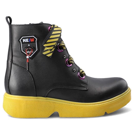 Workery damskie ARTIKER RELAKS na platformie czarne sznurowane na jesień 