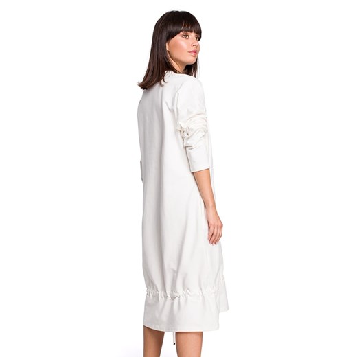 BeWear sukienka z długim rękawem biała oversize'owa luźna 