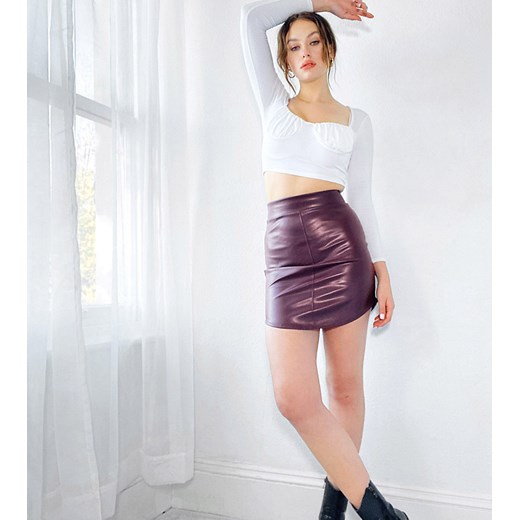 ASOS DESIGN Tall – Czekoladowobrązowa spódnica mini z imitacji skóry z asymetrycznym dołem-Brązowy 40 Asos Poland