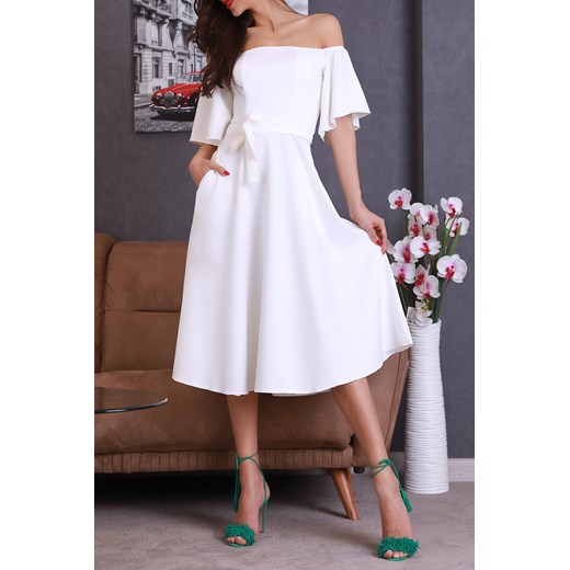 Biała sukienka IVET midi z dekoltem typu hiszpanka z krótkim rękawem 