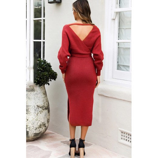 Sukienka IVET casual midi czerwona dzienna z długimi rękawami 