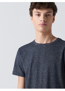 Cropp - Koszulka basic - szary ze sklepu Cropp w kategorii T-shirty męskie - zdjęcie 101489464