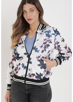 Biała Bluza Laguta ze sklepu Born2be Odzież w kategorii Bluzy damskie - zdjęcie 104809661