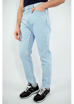 jeansy męskie tommy jeans dm0dm05877 niebieskie ze sklepu Royal Shop w kategorii Jeansy męskie - zdjęcie 107589600