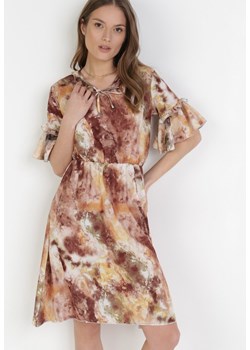 Beżowa Sukienka Meredine ze sklepu Born2be Odzież w kategorii Sukienki - zdjęcie 108770133