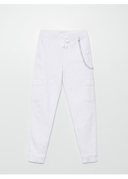 Cropp - Spodnie jogger slim - biały ze sklepu Cropp w kategorii Spodnie damskie - zdjęcie 109281601