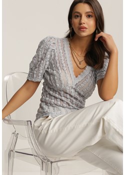 Jasnoszara Bluzka Thalaphine ze sklepu Renee odzież w kategorii Bluzki damskie - zdjęcie 109759700