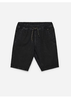 Cropp - Jeansowe szorty jogger - czarny ze sklepu Cropp w kategorii Spodenki męskie - zdjęcie 110237884