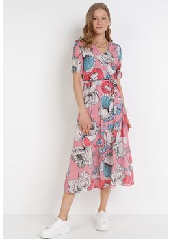Różowa Sukienka Jynoris ze sklepu Born2be Odzież w kategorii Sukienki - zdjęcie 110591550