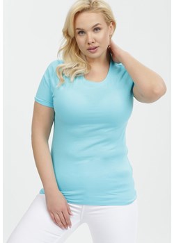 Jasnoniebieski T-shirt Akisistae ze sklepu Born2be Odzież w kategorii Bluzki damskie - zdjęcie 111779634