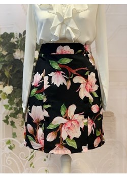 Spódnica w kwiaty ELLIE ze sklepu Justmelove w kategorii Spódnice - zdjęcie 111931053