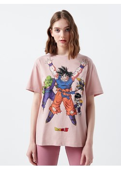 Cropp - Koszulka oversize Dragon Ball - kremowy ze sklepu Cropp w kategorii Bluzki damskie - zdjęcie 112557820