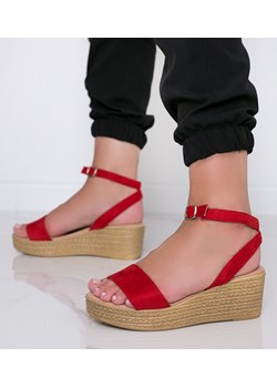 Czerwone sandały na koturnie Seaky ze sklepu gemre w kategorii Espadryle damskie - zdjęcie 112732304