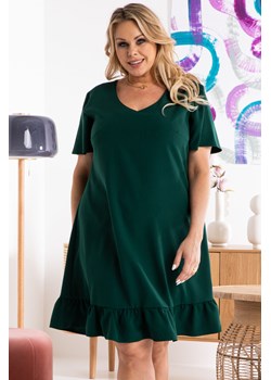 Sukienka elegancka z falbanką trapezowa MASZA butelkowa zieleń ze sklepu karko.pl w kategorii Sukienki - zdjęcie 114697331