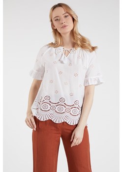 Bluzka z ażurowym wzorem ze sklepu MONNARI w kategorii Bluzki damskie - zdjęcie 114878454