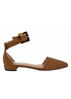 Camelowe sandały damskie na niskim obcasie firmy Bellucci (kolory) ze sklepu PaniTorbalska w kategorii Balerinki - zdjęcie 114968763