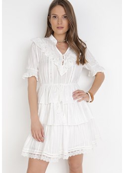 Biała Sukienka Daphipeia ze sklepu Born2be Odzież w kategorii Sukienki - zdjęcie 115412363