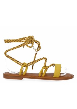 Uniwersalne sandały damskie firmy Givana Żółte (kolory) ze sklepu PaniTorbalska w kategorii Sandały damskie - zdjęcie 115442202