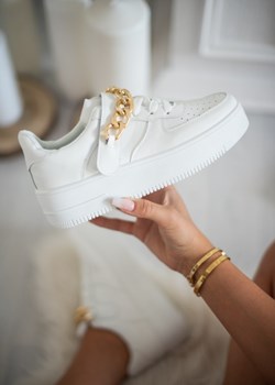 Sneakersy chain białe ze sklepu Sklep Fason w kategorii Buty sportowe damskie - zdjęcie 115799080