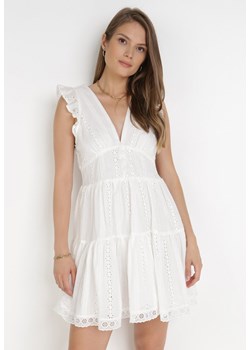 Biała Sukienka Agniga ze sklepu Born2be Odzież w kategorii Sukienki - zdjęcie 116712981