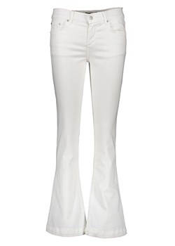 Dżinsy "Fallon" - Slim fit - w kolorze białym ze sklepu Limango Polska w kategorii Jeansy damskie - zdjęcie 117350934