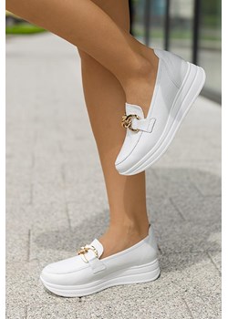 mokasyny damskie firmowe