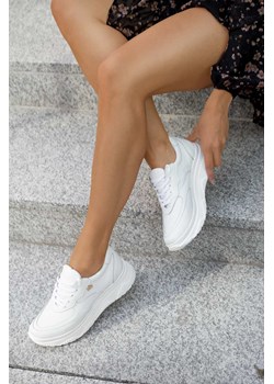 Białe sneakersy Shanice ze sklepu saway w kategorii Buty sportowe damskie - zdjęcie 122561943