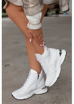 Białe sneakersy Tadia ze sklepu saway w kategorii Buty sportowe damskie - zdjęcie 123057532