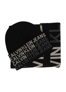 Zestaw czapka + szal Calvin Klein Jeans ze sklepu Darbut w kategorii Czapki męskie - zdjęcie 123996321