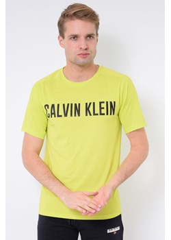 t-shirt męski  calvin klein 00gmf0k150 zielony ze sklepu Royal Shop w kategorii T-shirty męskie - zdjęcie 125503531