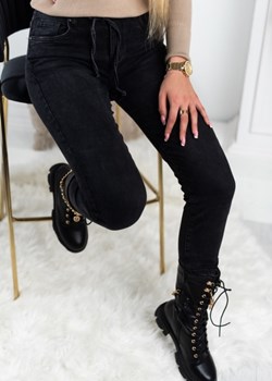 Spodnie jeansowe 2447 czarne ze sklepu Sklep Fason w kategorii Jeansy damskie - zdjęcie 126117681