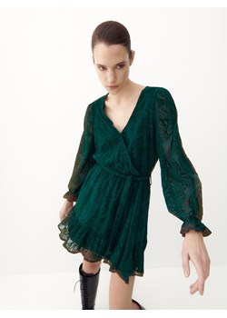 Reserved sukienka mini zielona casualowa z dekoltem w literę v 