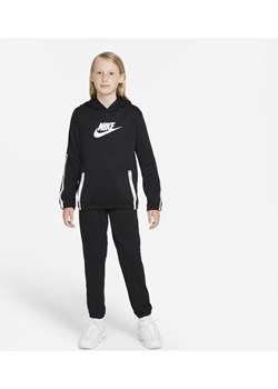 Dres dla dużych dzieci Nike Sportswear - Czerń ze sklepu Nike poland w kategorii Dresy chłopięce - zdjęcie 126293713