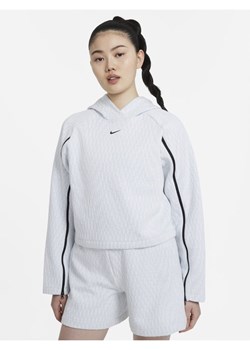 Bluza damska biała Nike w sportowym stylu 