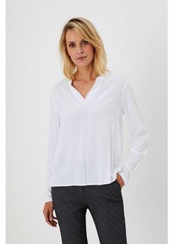 Gładka koszula z wiskozy ze sklepu Moodo.pl w kategorii Bluzki damskie - zdjęcie 126860360