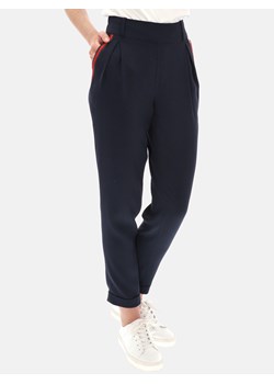 Spodnie z ozdobną taśmą przy kieszeniach L'AF ZUMM ze sklepu Eye For Fashion w kategorii Spodnie damskie - zdjęcie 127371940