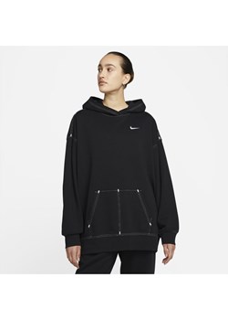 Bluza z kapturem o kroju oversize Nike Sportswear Swoosh - Czerń ze sklepu Nike poland w kategorii Bluzy damskie - zdjęcie 127451281