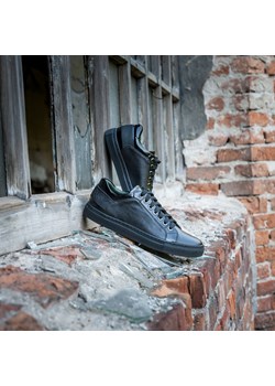 Czarne sneakersy PANAS ze sklepu Domenoshoes w kategorii Trampki męskie - zdjęcie 127706623