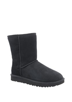 UGG Skórzane śniegowce W Classic Short II ze sklepu Gomez Fashion Store w kategorii Śniegowce damskie - zdjęcie 127862721